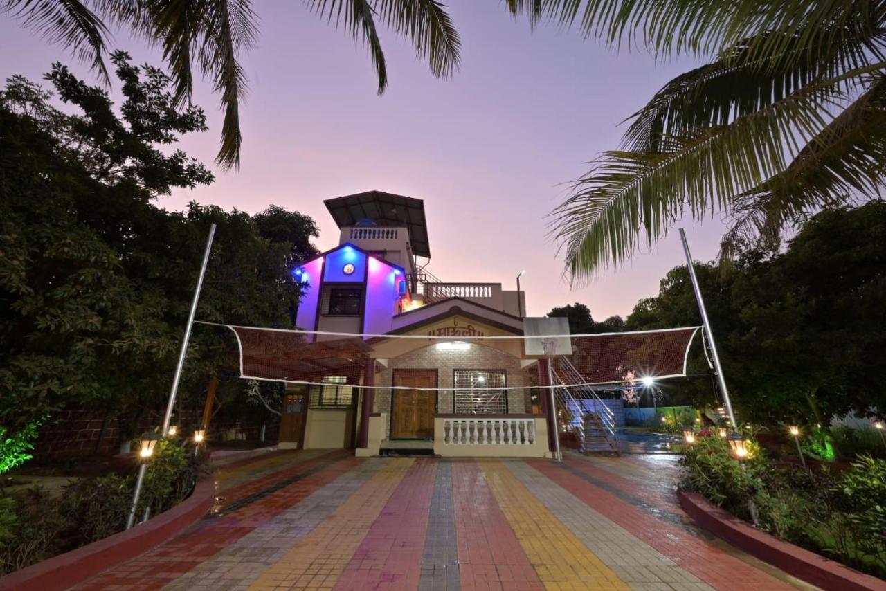 Mauli Villa Нерал Екстериор снимка
